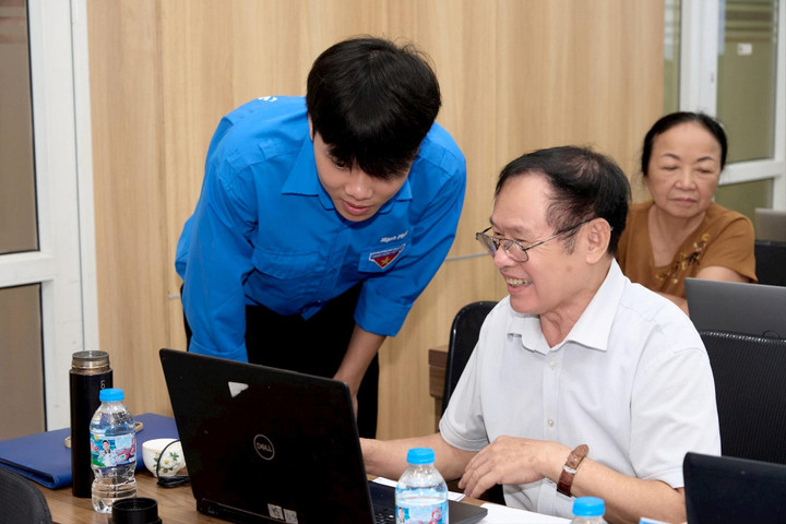 Ứng dụng công nghệ và AI nâng cao hiệu quả công tác khuyến học