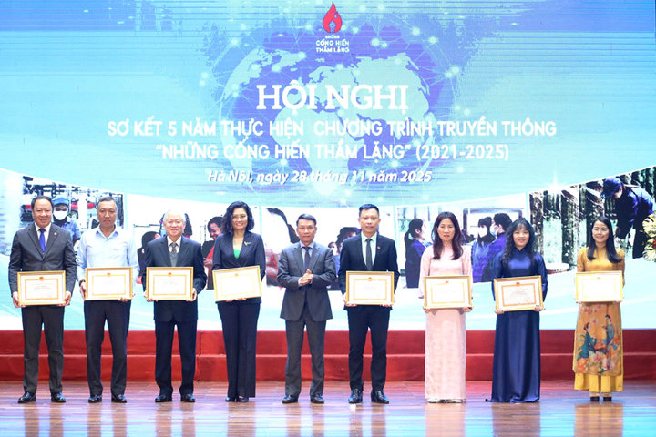 Khởi động Chương trình truyền thông “Những cống hiến thầm lặng” năm 2026: Đồng hành cùng người lao động trước làn sóng AI