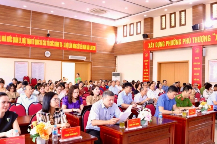 Tiếp xúc cử tri sau kỳ họp: Kịp thời lắng nghe, giải quyết kiến nghị từ cơ sở