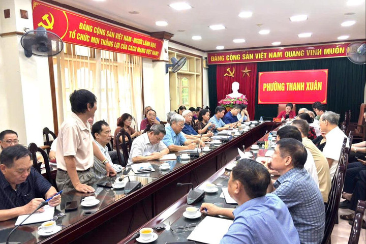 Đảng ủy phường Thanh Xuân giao ban với 35 chi bộ khu dân cư sau kiện toàn, sắp xếp