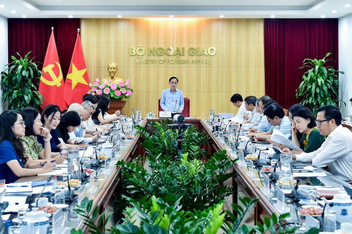 Bộ Ngoại giao chủ trì rà soát, đôn đốc thực hiện các cam kết, thỏa thuận quốc tế