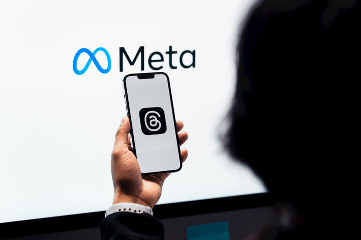 Pháp gây sức ép buộc Meta trả phí báo chí