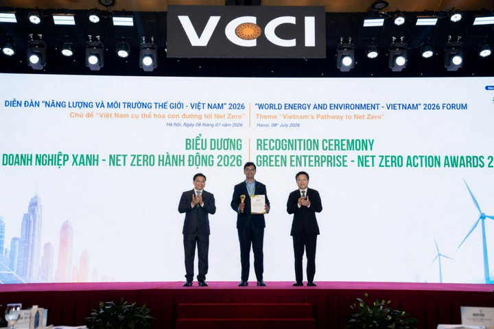 Techcombank được vinh danh trong Top 10 Net Zero Việt Nam 2026: Khẳng định vị thế tiên phong trong lĩnh vực tài chính xanh tại Việt Nam