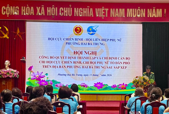 Phường Hai Bà Trưng kiện toàn tổ chức Chi hội Cựu chiến binh, Chi hội Phụ nữ sau sắp xếp tổ dân phố