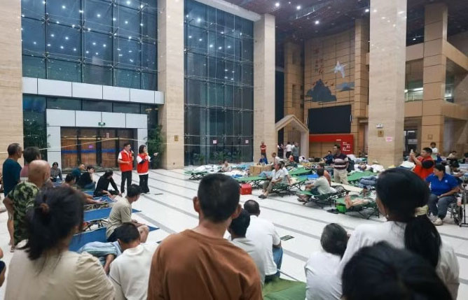 Siêu bão Bavi càn quét Đông Á: Phép thử năng lực ứng phó biến đổi khí hậu