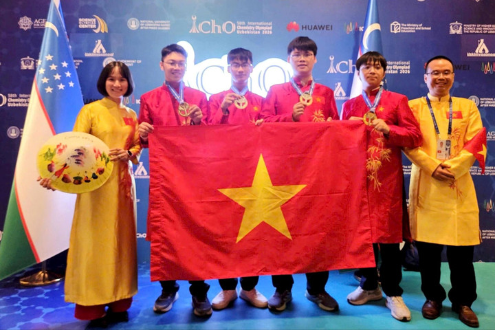 Đoàn Việt Nam xếp hạng Nhất tại Olympic Hóa học quốc tế 2026