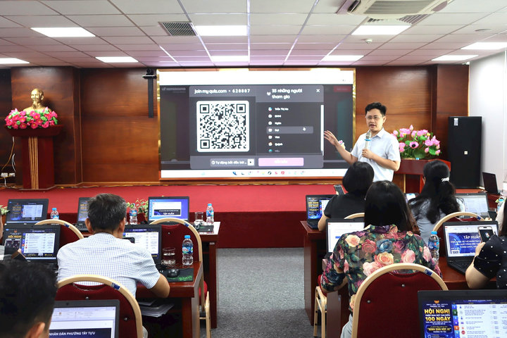 Phường Tây Tựu phấn đấu 100% cán bộ, công chức, viên chức ứng dụng thành thạo AI