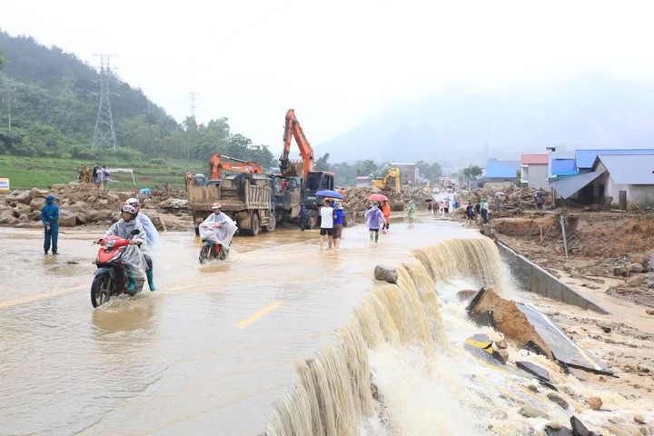 Hà Nội và 14 tỉnh, thành phố khu vực Bắc Bộ đối diện đợt mưa lũ mới