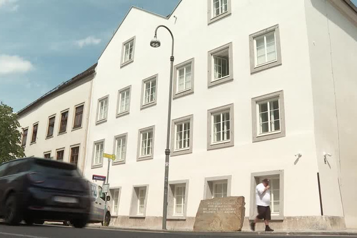 Áo biến ngôi nhà chào đời của Adolf Hitler trở thành đồn cảnh sát