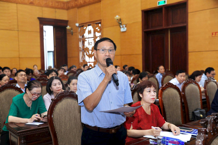 Cử tri kiến nghị nhiều giải pháp xây dựng đô thị xanh, văn minh