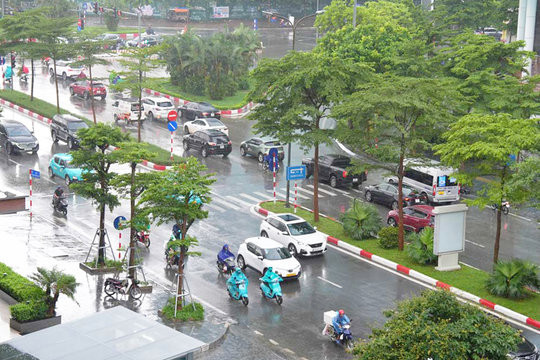 Bắc Bộ mưa rào và dông, khả năng xảy ra lốc, sét