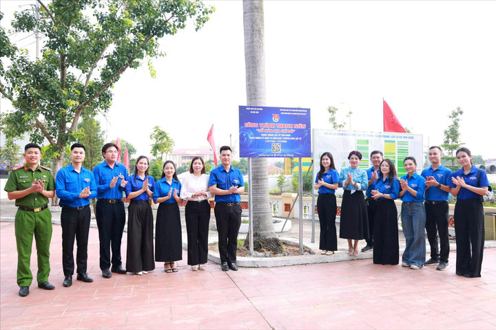 Tuổi trẻ Cơ quan Báo và Phát thanh, truyền hình Hà Nội viết tiếp truyền thống "Uống nước nhớ nguồn"