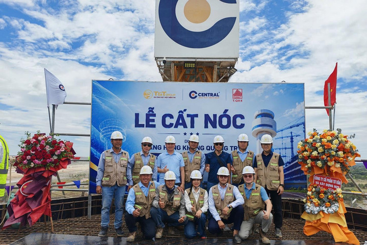 Cất nóc Đài Kiểm soát không lưu, sân bay Quảng Trị tăng tốc về đích