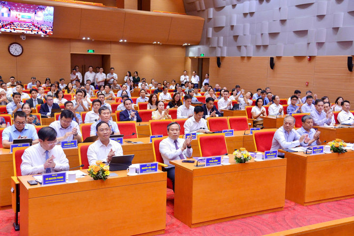 Hà Nội thúc đẩy sản xuất, tiêu dùng và xuất khẩu để bứt phá tăng trưởng