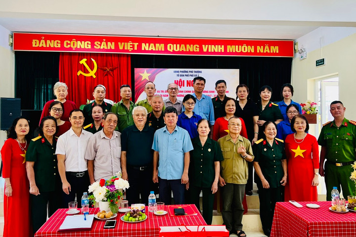 Phường Phú Thượng: Chi bộ cơ sở phát huy vai trò hạt nhân sau sáp nhập