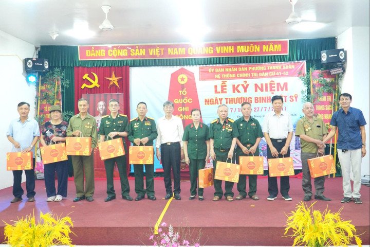 Nghĩa tình tri ân trong khu dân cư mới ở Thanh Xuân