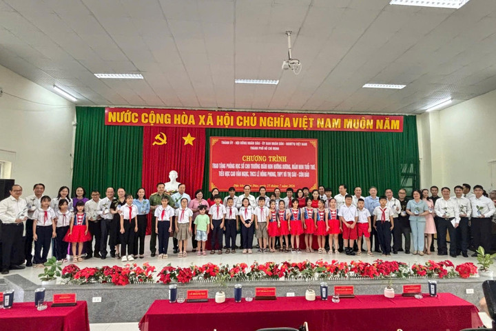 VNPT đồng hành tặng phòng học số tại Đặc khu Côn Đảo