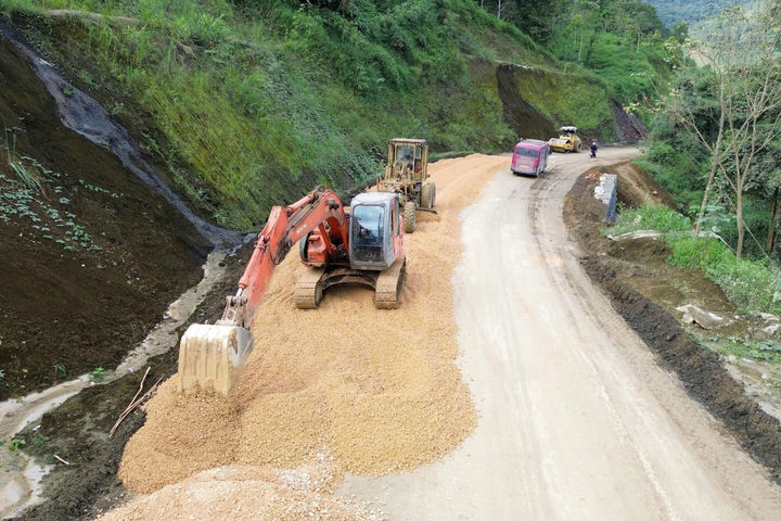 Đề xuất kéo dài thời gian thực hiện Dự án kết nối giao thông miền núi phía Bắc
