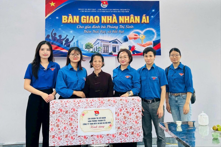 Trao Nhà nhân ái cho gia đình khó khăn tại xã Bất Bạt