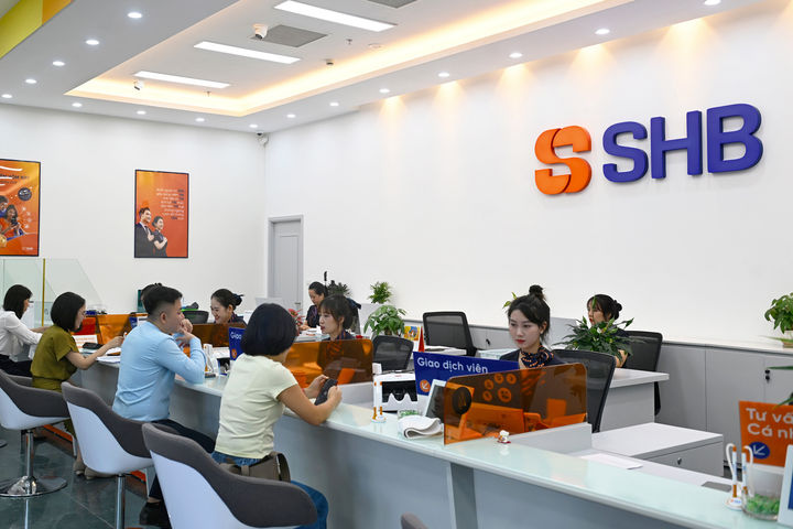 Ngân hàng cấp tập báo lãi: Cuộc dịch chuyển của cỗ máy lợi nhuận