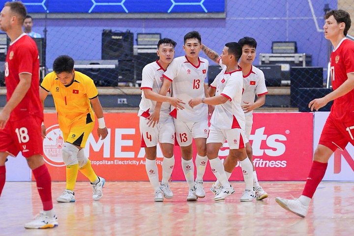 Tuyển futsal Việt Nam cầm hòa Nga tại Thái Lan