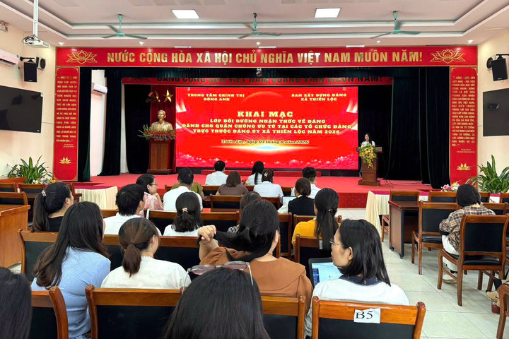 Xã Thiên Lộc bồi dưỡng nhận thức về Đảng cho 60 quần chúng ưu tú
