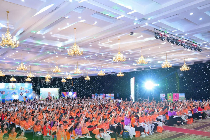Gần 1.200 người tham dự chương trình “Kiến tạo cuộc đời mới - Đường về hạnh phúc” lần thứ 9