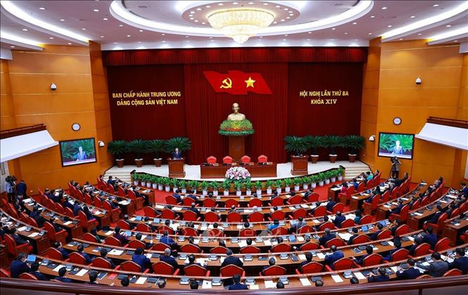 Xây dựng Đảng trong sạch, vững mạnh, gắn bó mật thiết với nhân dân