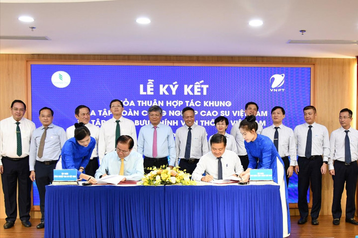 VNPT và VRG nghiên cứu phát triển mô hình khu công nghiệp công nghệ số