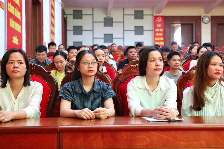 Xã Quang Minh: Nâng cao năng lực chuyển đổi số cho đội ngũ cán bộ cơ sở