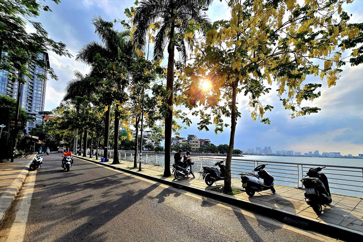 Bắc Bộ ngày nắng, chiều tối có mưa rào