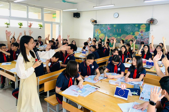 [Podcast] Tin tức ngày 9-8: Trường đại học sư phạm đầu tiên công bố điểm chuẩn năm 2026