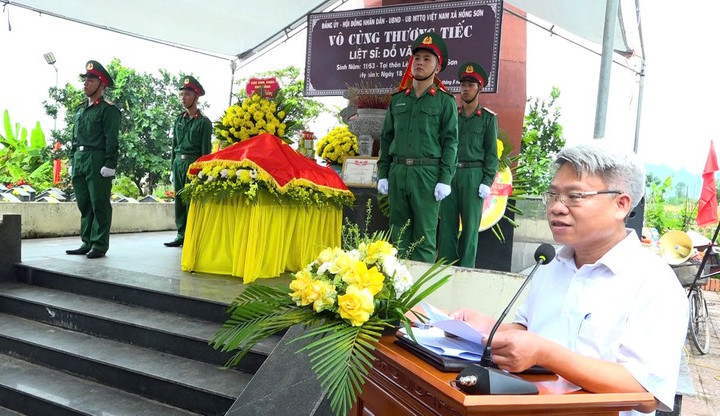 Xã Hồng Sơn tổ chức Lễ đón nhận, truy điệu và an táng hài cốt liệt sĩ Đỗ Văn Liệu