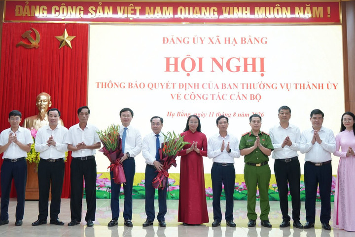 Xã Hạ Bằng tổ chức hội nghị thông báo các quyết định về công tác cán bộ