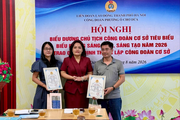 Phường Ô Chợ Dừa kết nạp mới 400 đoàn viên công đoàn