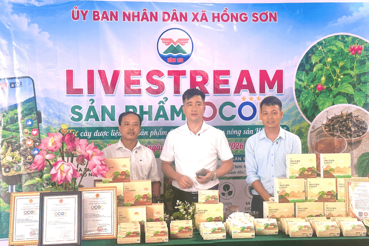 Xã Hồng Sơn: Đưa nông sản lên môi trường số bằng livestream