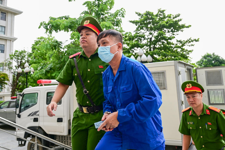 Xét xử các bị cáo trong vụ sai phạm tại Công ty Hoàng Long