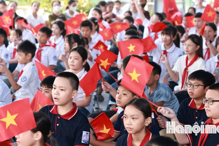 Trường học "chuyển mình", sẵn sàng cho năm học mới
