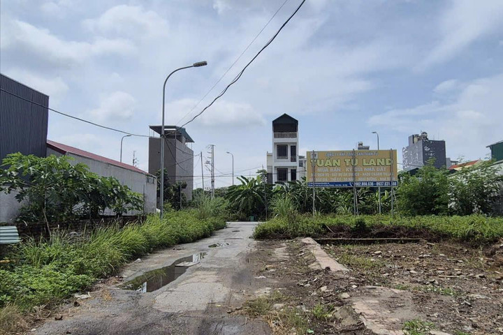 Nỗi lo tại các khu đất dịch vụ ở Hà Nội: Có đất nhưng thiếu đủ thứ, người dân khó an cư
