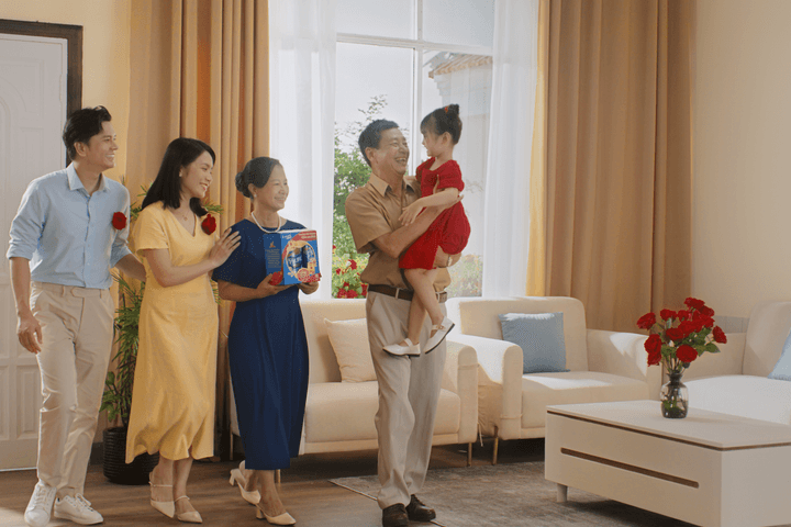 Khi cha mẹ khỏe mạnh, nguồn hy vọng của gia đình được tiếp nối