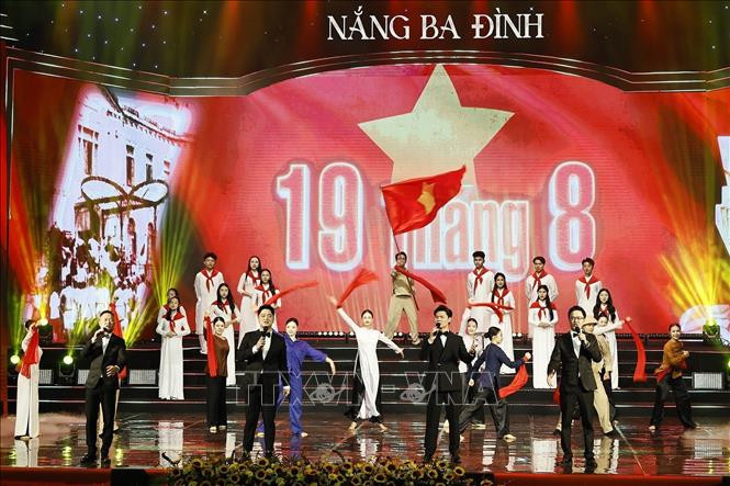 Chương trình nghệ thuật "Nắng Ba Đình": Gửi gắm thông điệp về niềm tin, bản lĩnh và khát vọng Việt Nam