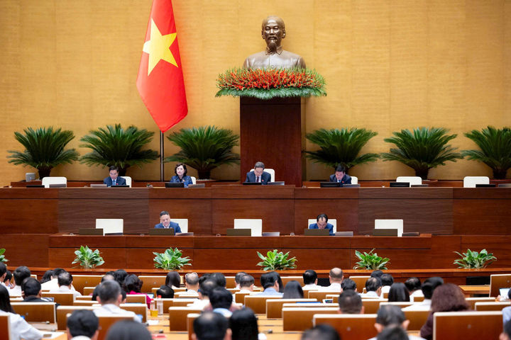 Thảo luận về định hướng sửa đổi Luật Đất đai năm 2024: Tái thiết cuộc sống, bảo đảm sinh kế cho người dân bị thu hồi đất