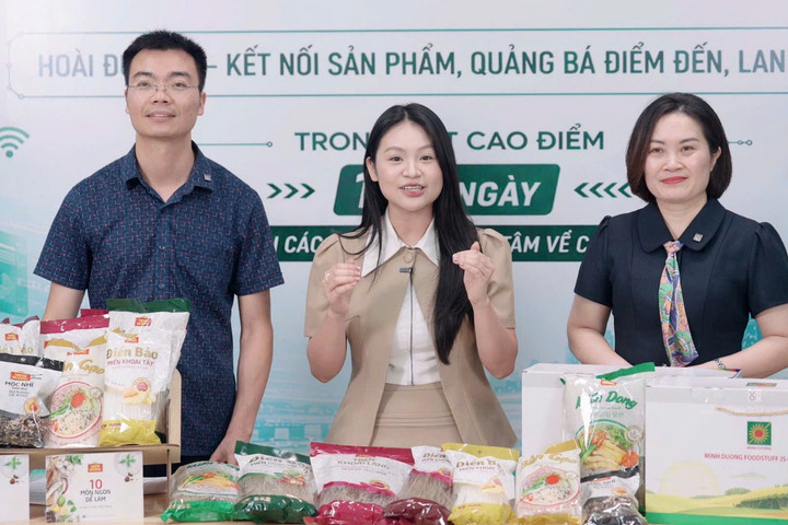 Đưa sản vật địa phương lên “chợ số”
