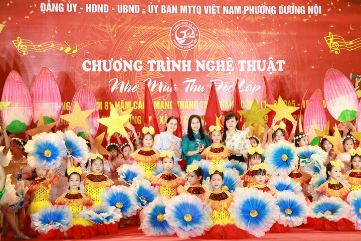 Phường Dương Nội sôi nổi các hoạt động chào mừng ngày lễ lớn