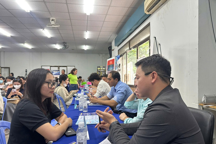 Tiếp sức người lao động sau mất việc