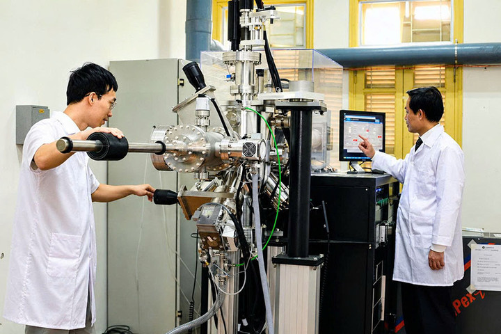 Mở hướng đổi mới cho khoa học cơ bản