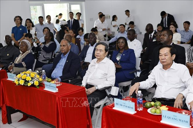 Tạo cầu nối thúc đẩy giao thương, hợp tác kinh tế, đầu tư giữa doanh nghiệp Việt Nam và Bờ Biển Ngà