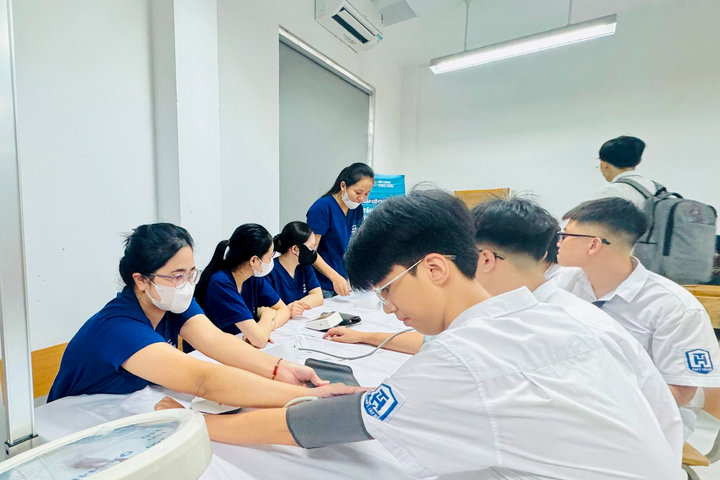 Chăm sóc toàn diện về thể chất, tinh thần thông qua Chương trình Sức khỏe học đường