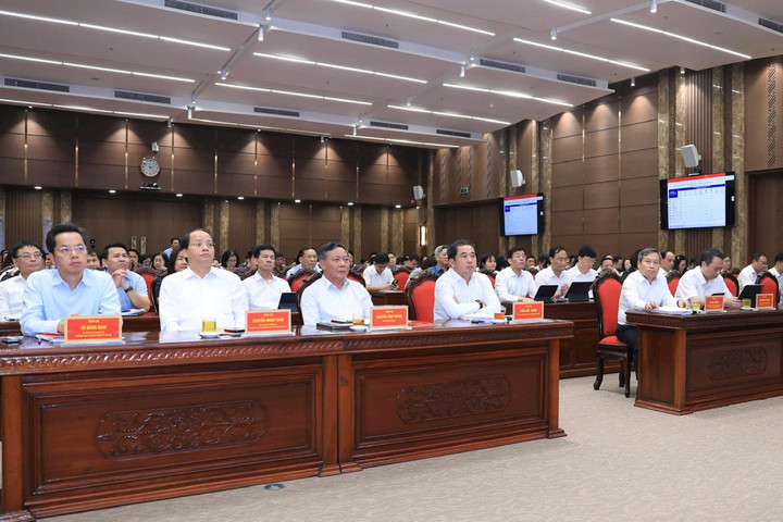 Hà Nội: 25.000 cán bộ, công chức nghiên cứu ứng dụng AI vào công việc