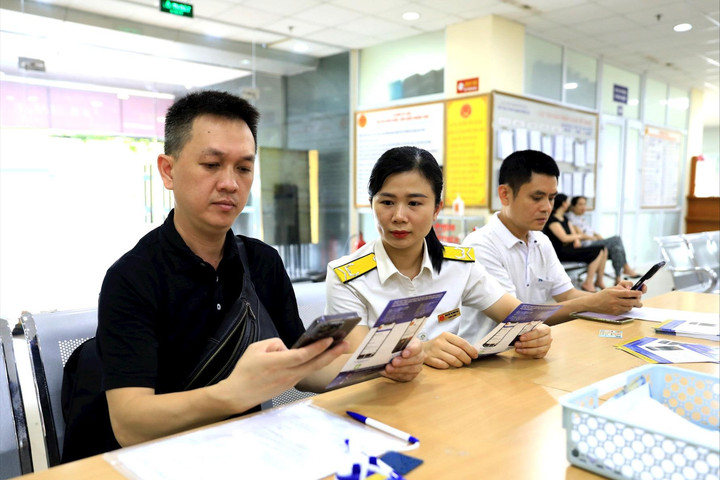 Tin tức đặc biệt trên ấn phẩm Hànộimới ngày 28-8-2026